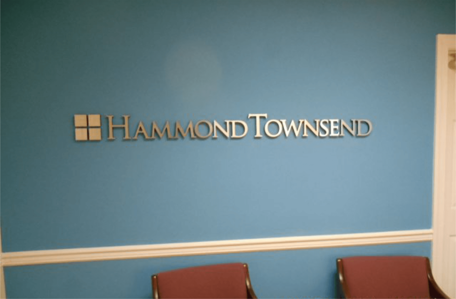 Townsend Sign www.hammondtownsend.com – Holiday Signs